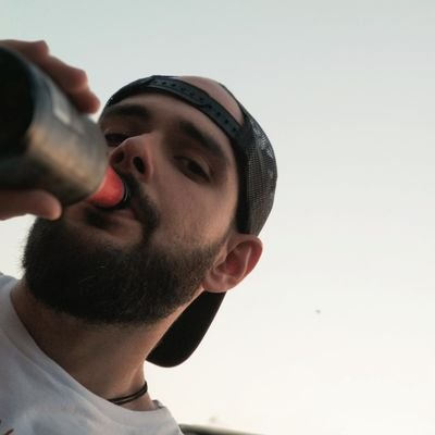 Dolvin86's profile picture. Soy muy muy normal, pero diferente a todos los demás. A veces soy Batman.