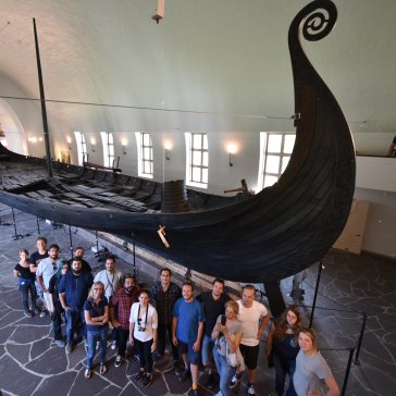 VikingBorre's profile picture. 14  students, 6 interns, supervised by a team of scientists from Austria  and Norway – 2300 qm excavation area – 21 days time.