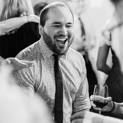 TAraguz's profile picture. I can do anything but move backwards | Anytime.