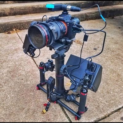 Music Video Director [Cinematographer🇬🇭]
|Filmmaker||ishoot| |Direct| |Edit🎬📽📺|
For booking|:dialloissah1@gmail.com 
+233243448344
Snap: dialloissah1