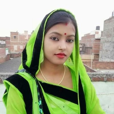 huuhjji's profile picture. 