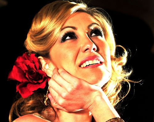 esaguerita's profile picture. LAUGH DANCE LOVE!!! Vocalist, Violinist, Songwriter, Performer, Actress, Entertainer, Mexicana-Americana, Chicana, Mariachi, and Sports Fan!