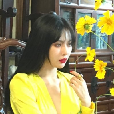 #轉 🌻🌥 hyuna’s gf