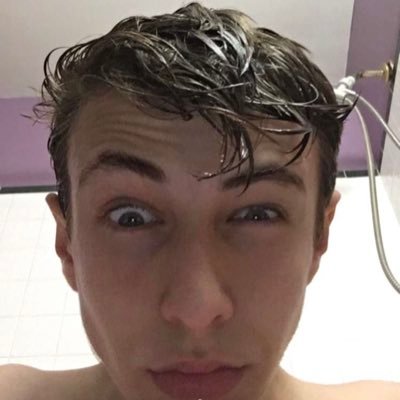 brsaunders2's profile picture. 