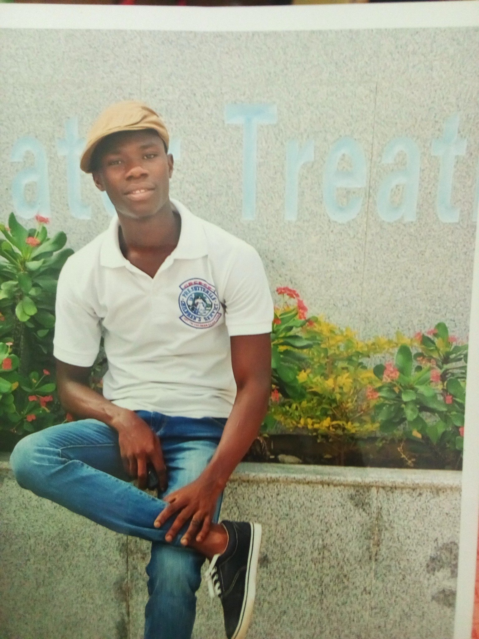 enochkanabia's profile picture. 