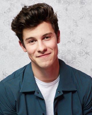 Shawn Mendes❤❤❤❤
1998💡❤
Mendes army❤👑