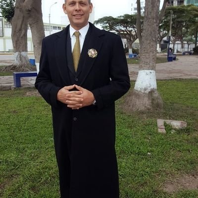 cross934's profile picture. Soy Ingeniero y docente