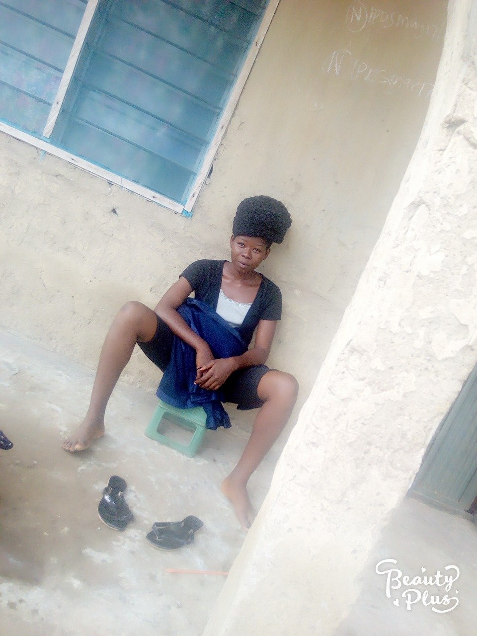 Akinkupereopey1's profile picture. Lol