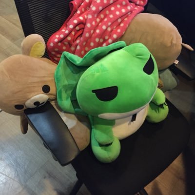 Akawatd's profile picture. ทนทุกข์ได้มาก ก็สุขได้มาก // if you do what you love you never go wrong // คิดแล้วไม่ทำ คือไม่คิด //สัส!! เดี๋ยวแมร่งเจอกู //จงมีความรู้ให้เท่ากับเงินที่อยากได้