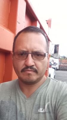 Soy guerrero de las carreteras de Venezuela un gandolero del Táchira de buena casta a sus servicios
