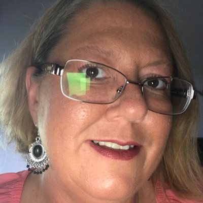 Wife and mother! I love selling $5 jewelry and how it’s enriched my life!