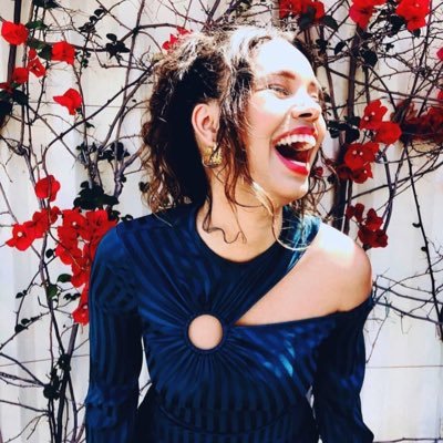 JESSDXVIS's profile picture. ❃ 𝒪𝓃𝑒 𝓁𝑜𝑜𝓀 𝒶𝓃𝒹 𝓎𝑜𝓊𝓇'𝓇𝑒 𝓂𝒾𝓃𝑒.