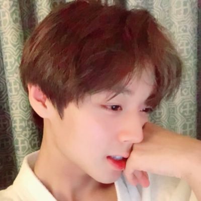 jihoonxxi's profile picture. [Parody] 안녕하세요 WannaOne's wink boy, Park Jihoon • 99L