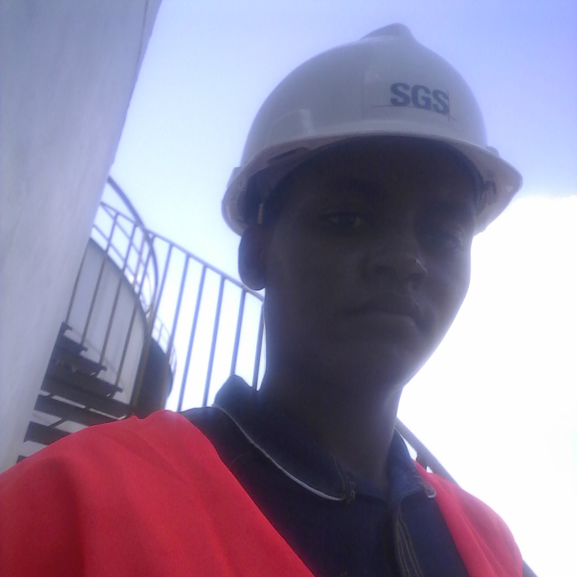 LeoleKelvin's profile picture. Chemist & Enterpreneur