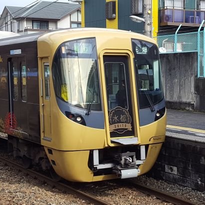 福岡県在住です 鉄道模型 西鉄 JR九州 JR貨物 ディズニーその他諸々 趣味としてます 興味のある方フォローお願いします。西鉄筑テロ会主催です。(@chikuterokai)#筑テロ #西鉄筑テロ会 #西鉄 #西鉄バス #Nゲージ #バスコレ