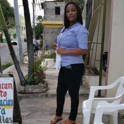 LaNoermia's profile picture. #Dibertida 😃, impresionante😎, agradable😌, honesta😇, amigable🤓 , simpática🙄... para reducir soy #Única😋 amo vivir y debilidad es mi gran insensibilidad😢