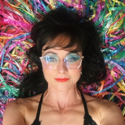 Creature_Jones's profile picture. Weird and pretty songs.