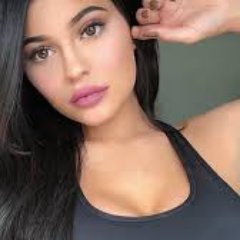 Everything was Kylie jenner and nothing hurt. *Parody Account / Fan Page*
