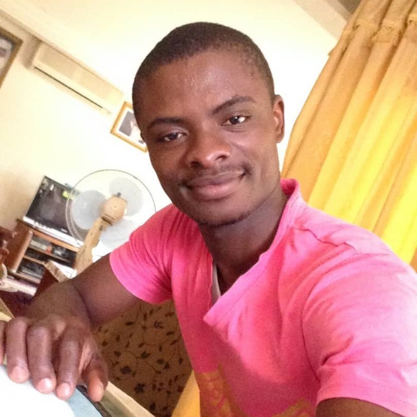 AGOUZOUKOKAEsso's profile picture. happy