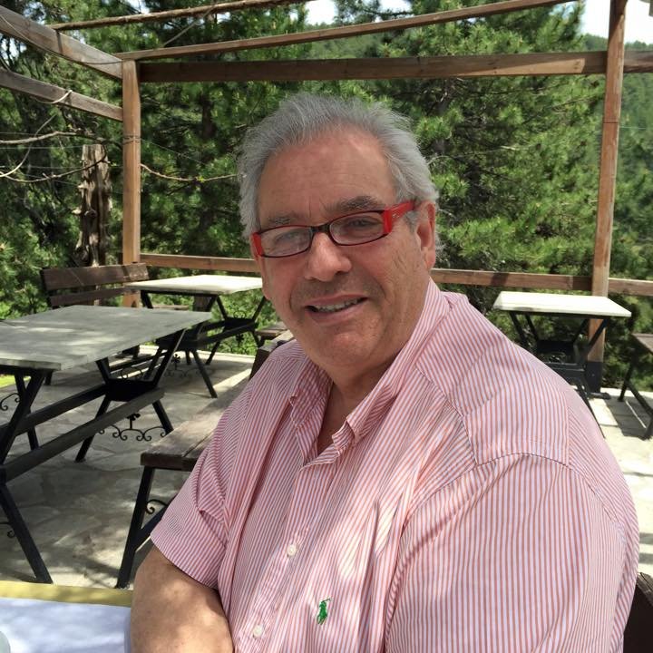 Audo53523386's profile picture. I'm an orthopedic surgeon,a widower. Life is sweet when you give yourself a chance to enjoy it, I live every day, as if it was my last, enjoying it to the