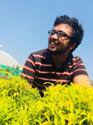 saipinninti's profile picture. politics. books.