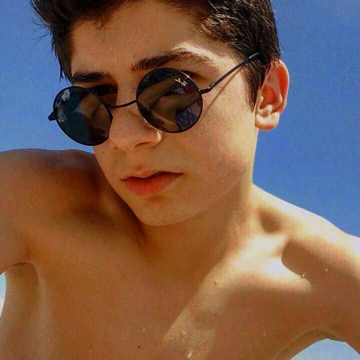 BLuka7's profile picture. 