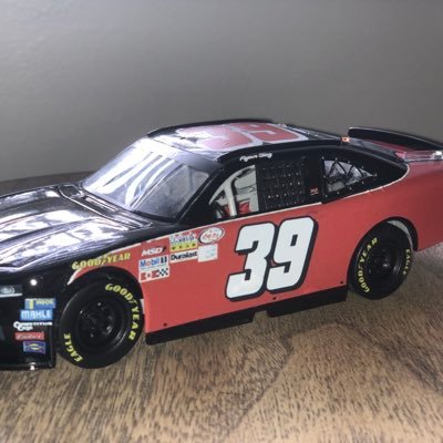 https://t.co/3gNEhsx1VZ Provider of Custom Diecasts within NASCAR's top 3 series. Any Questions? Xfusiondesignz@gmail.com