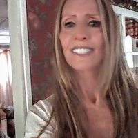 Linda Travis - @linda_2017tr Twitter Profile Photo