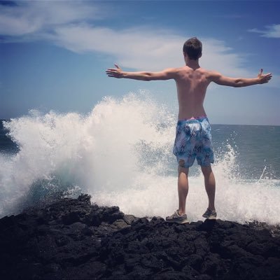 Come watch me play Video games! https://t.co/OoJ5Cw2oRa