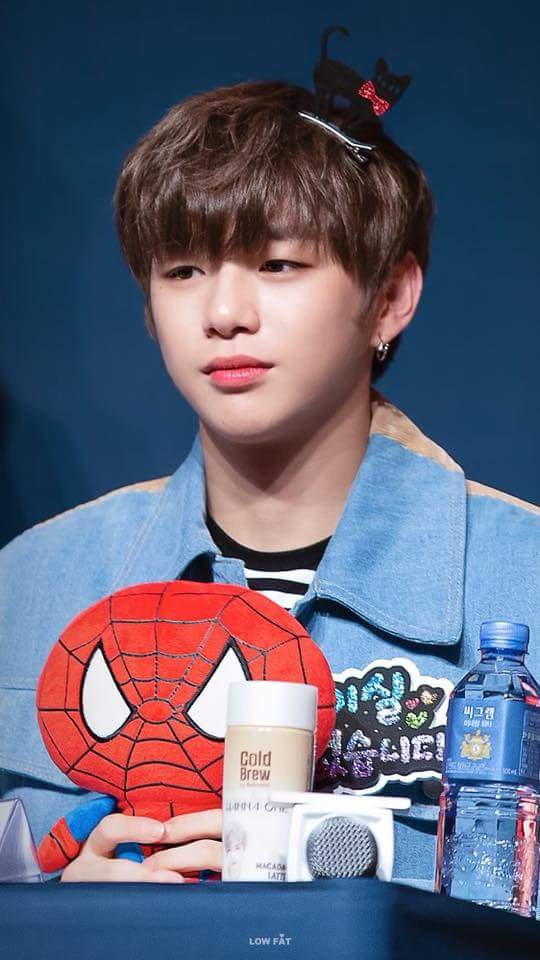 เป็นคนฟรุ้งฟริ้ง แต่ไม่มุ้งมิ้งตลอดเวลา~~~😂🍓🍒🍅

เธอๆ เธอนั่นแหละ ทักมาคุยกับเราดิ 😍😍

บอทใหม่งับ~~  อยากสนิทกับทุกคลลล😂😅😘🦄🦄
ทักใด้ไม่กัด~  ●~● ☆☆