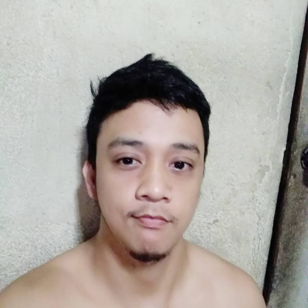 marck_magno's profile picture. Love's to eat and hang out with my friends