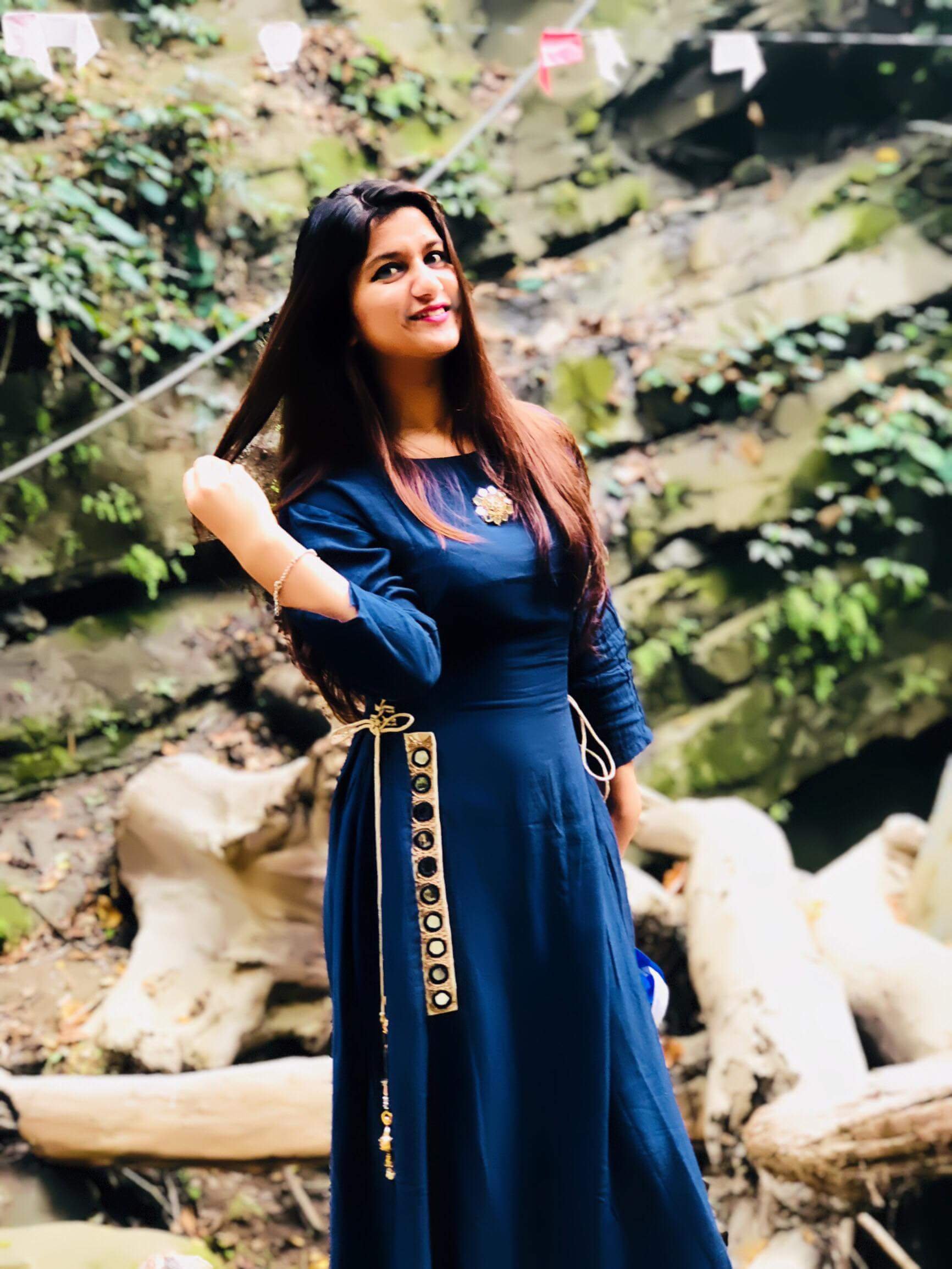 PrasaiSulochana's profile picture. Do the things that makes u happy 😊