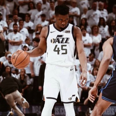 NBAとは何か日々考えております。 皆さんも自分にとってのNBAの存在意義を考えましょう。ミッチェル、UTA贔屓です。