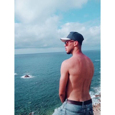 AnisMz9's profile picture. " seek what sets your soul on fire 🔥 "