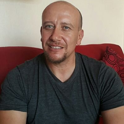 alejand81593047's profile picture. 