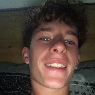 llcs68957865's profile picture. 