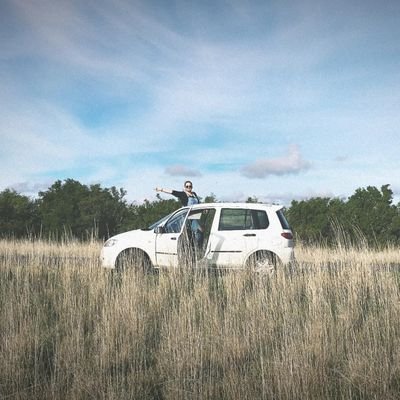 Elizabe39503053's profile picture. Studying to one day work with my true love, books.