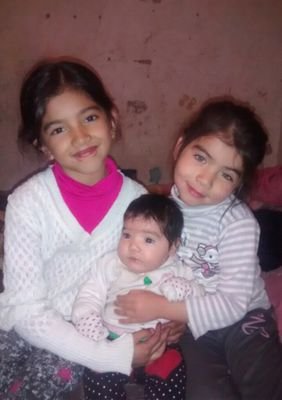 RosaInesFlores8's profile picture. Tener unas hijas maravillosas y amorosas..