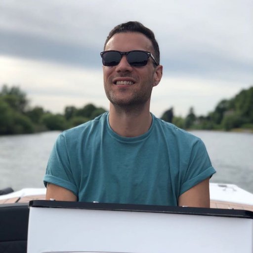 Lori_Enzo's profile picture. British Italian!  Musical Lover! Head of Post Production!
These tweets may or may not be my view! #noonecares