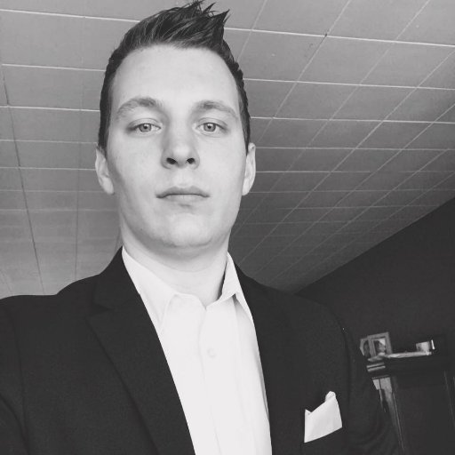 DeSammyyyy's profile picture. Junior Sales IT strategist