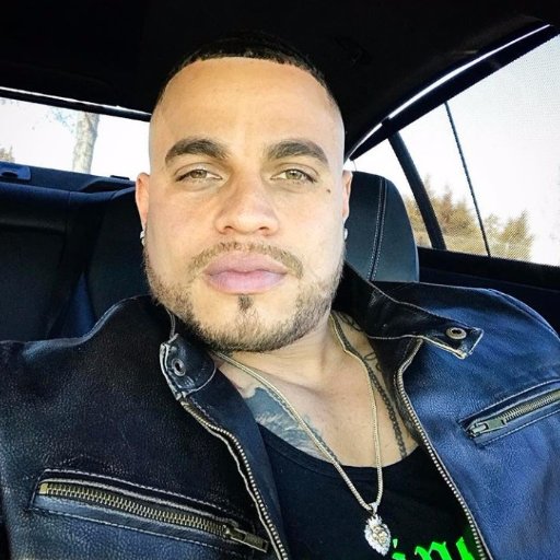 I'm a wonderful, single man with a kind and respectful Hearth, well-spoken, and. I'm extremely passionate and affectionate..I' m just an everyday, ordinary Man.