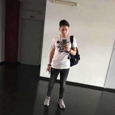 Leo_gutierrez24's profile picture. Forward, all ways