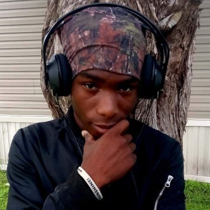 His role model is Jean-Michel Basquiat.  MMK's artwork is vibrant and full of mystery, just like Basquiat's. 
My art is critical - MMK