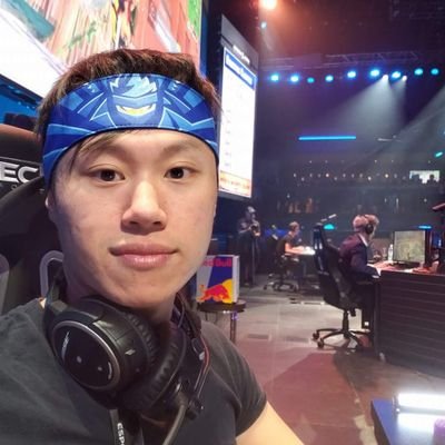 Yo | Las Vegas | Old 

Tiktoking at https://t.co/deCdFJssTv
Streaming on https://t.co/39nBbyQnbg