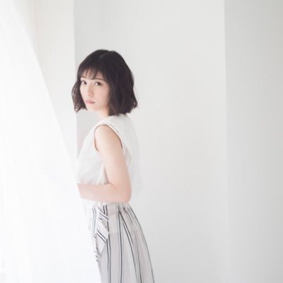 松岡茉優ちゃんが大好きです❤ ほとんど見る専門です🙇‍♀️   コウノドリseason1から好きでガチファンになったのは最近です。勝手にふるえてろ、万引き家族サイコウ💖