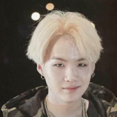 badassarmy2's profile picture. i am pissed wt fakes • fan acc