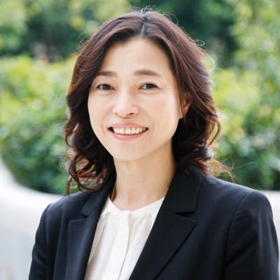 2009年から3年間の任期つきの大阪府都市魅力課長の公人を解かれ、2012年民間に復帰。株式会社ハル 副社長としてブランディングや地域の物産の商品化や通販での売り方のコンサルを行う。また、大阪府立大学観光戦略研究所の客員研究員として、企業との連携を模索中。