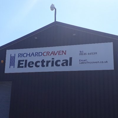 Profile Picture of Richard Craven Electrical (@RichardCravenE2) on Twitter
