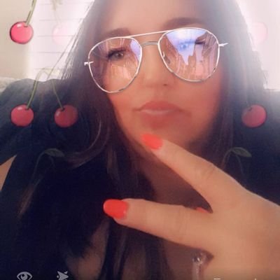 JustLilOleMe_'s profile picture. Just a Lil Ole Texas Chicky who enjoys everything in life!