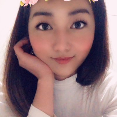 itsmequeenv's profile picture. The typical asian girl 🥀